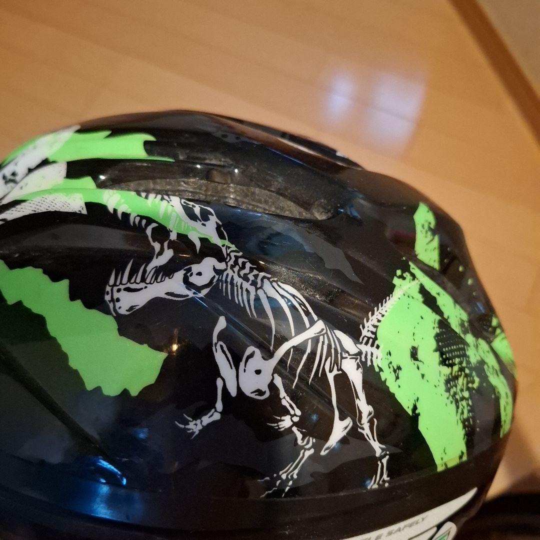 22インチ　横浜市　引き取り可能な方のみ　　子供　自転車 　黄緑　ヘルメット付き