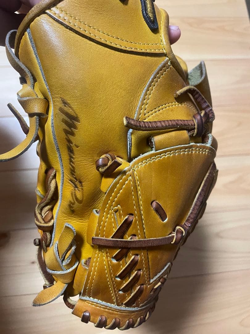 ミズノプロ　硬式グローブ 投手用