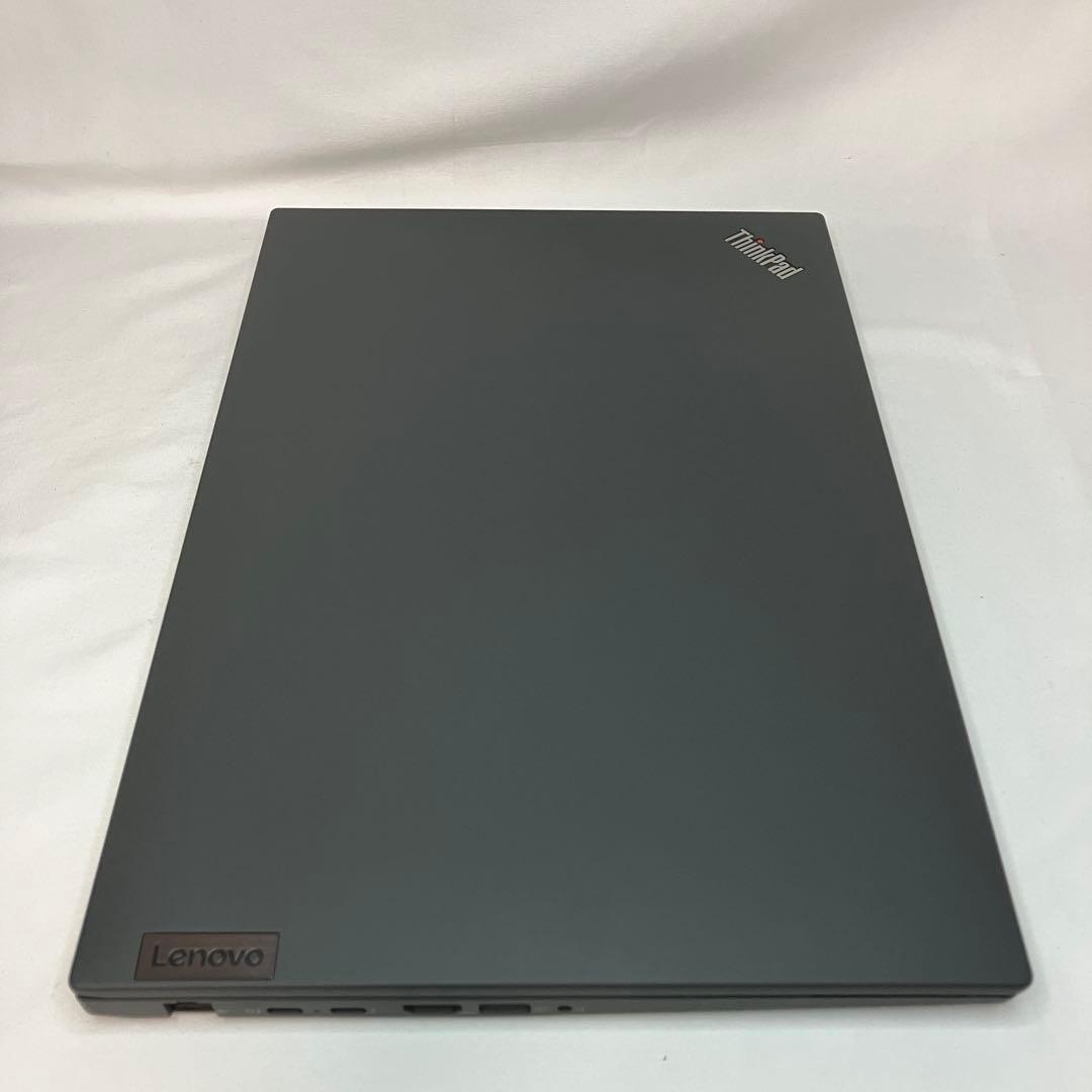 美品 ThinkPad P16s 第12世代 i7 16GB 長期保証期間中