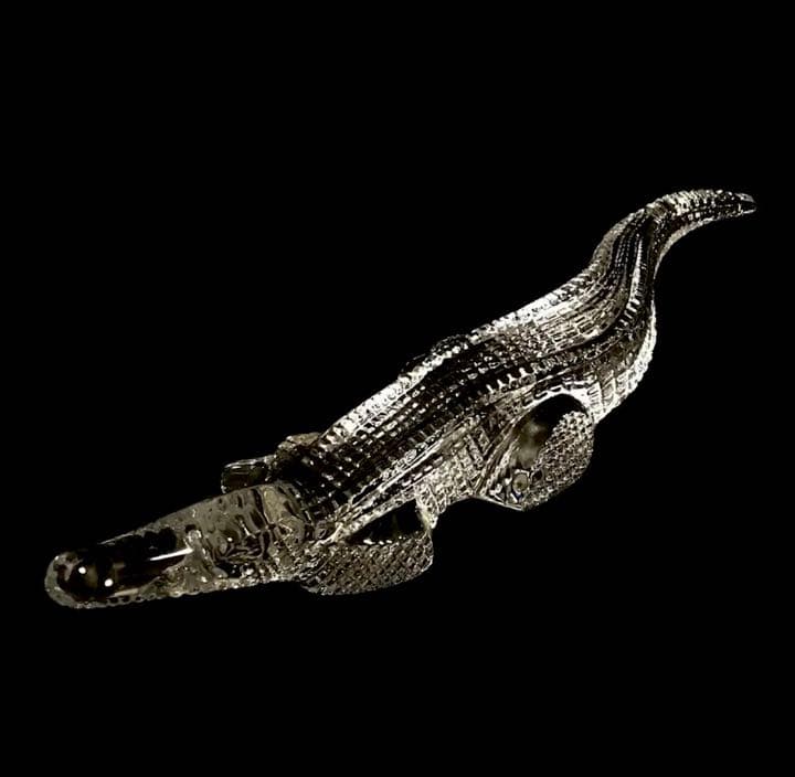 BACCARATバカラ/美品　純正箱付 45cm 「緑の涙」クロコダイル　ワニ