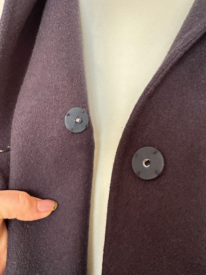 ガリャルダガランテ 上品ネイビーフロントメタルパーツリバーショールコート