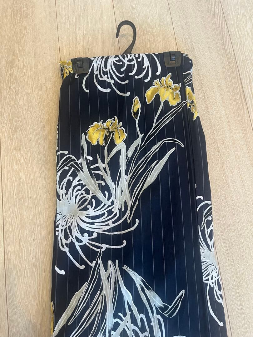 y*'様 【utatane×Acka.】浴衣4点セット 菖蒲と糸菊 navy