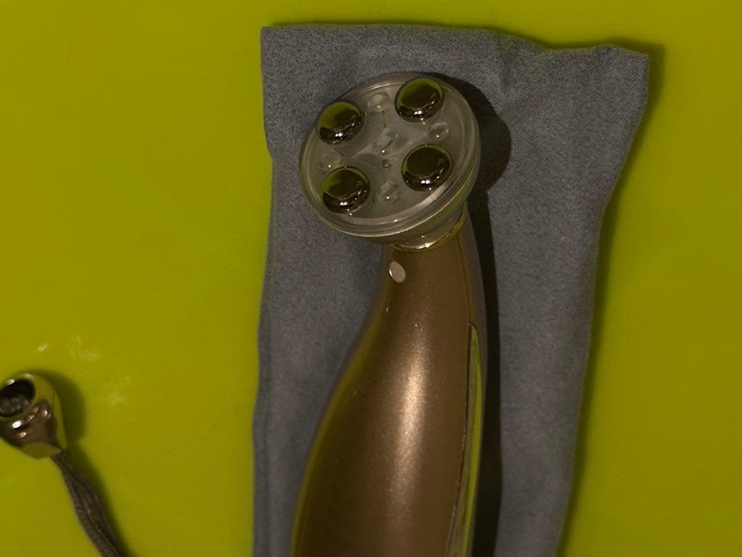 クリオネ 美顔器