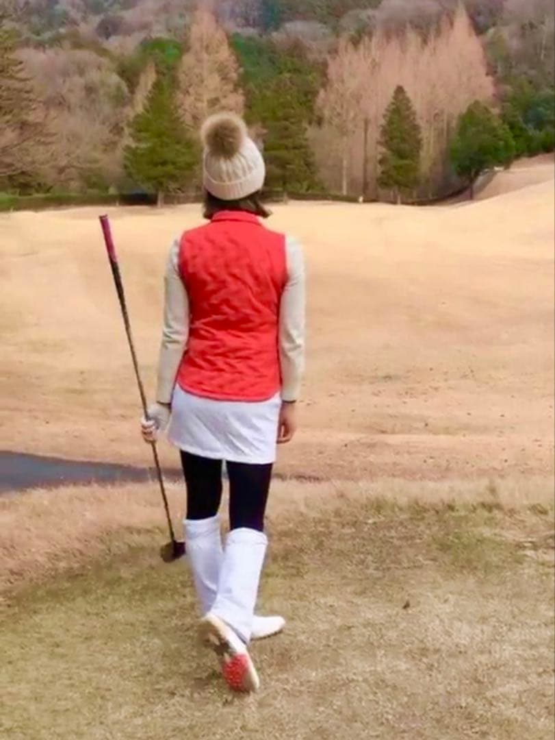 デサントゴルフ　上下②点セット　ダウンベスト　ダウンスカート 防寒