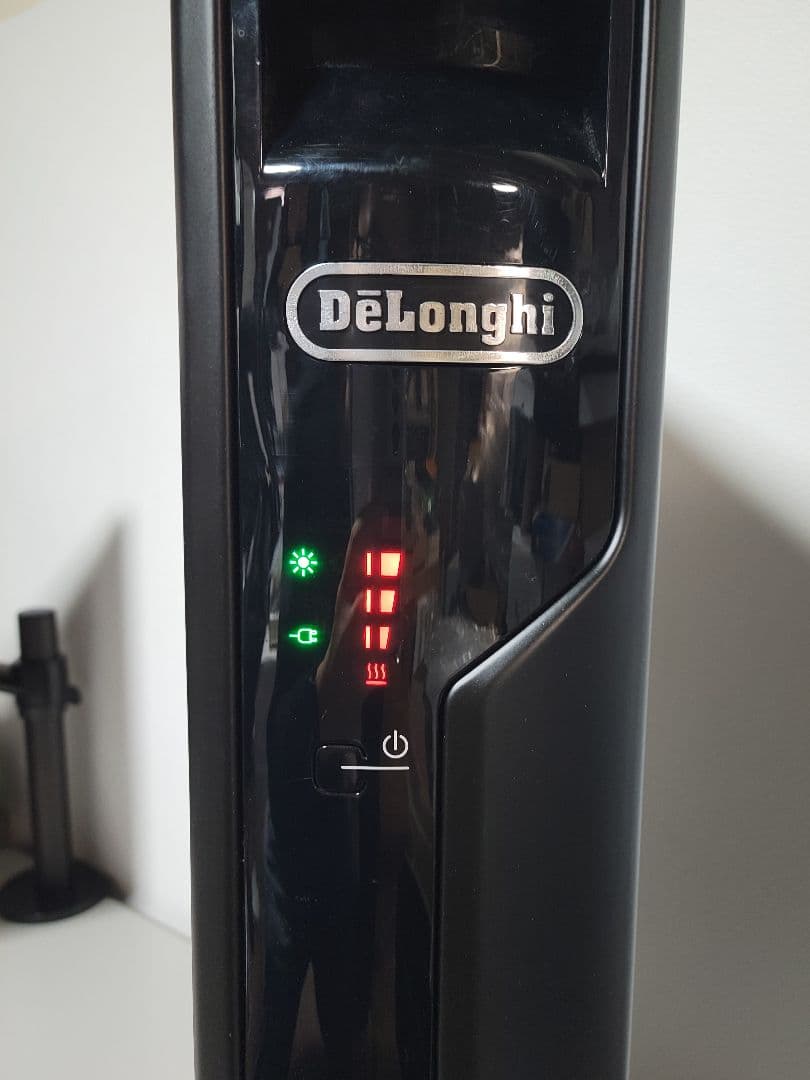 美品　デロンギ　マルチダイナミックヒーター　MDH09-PB リモコン付き