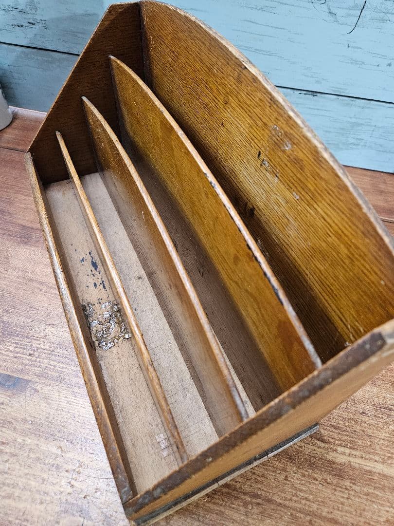 フランスヴィンテージ 木製のレターラック スタンド 手紙 書類立て 卓上 書斎