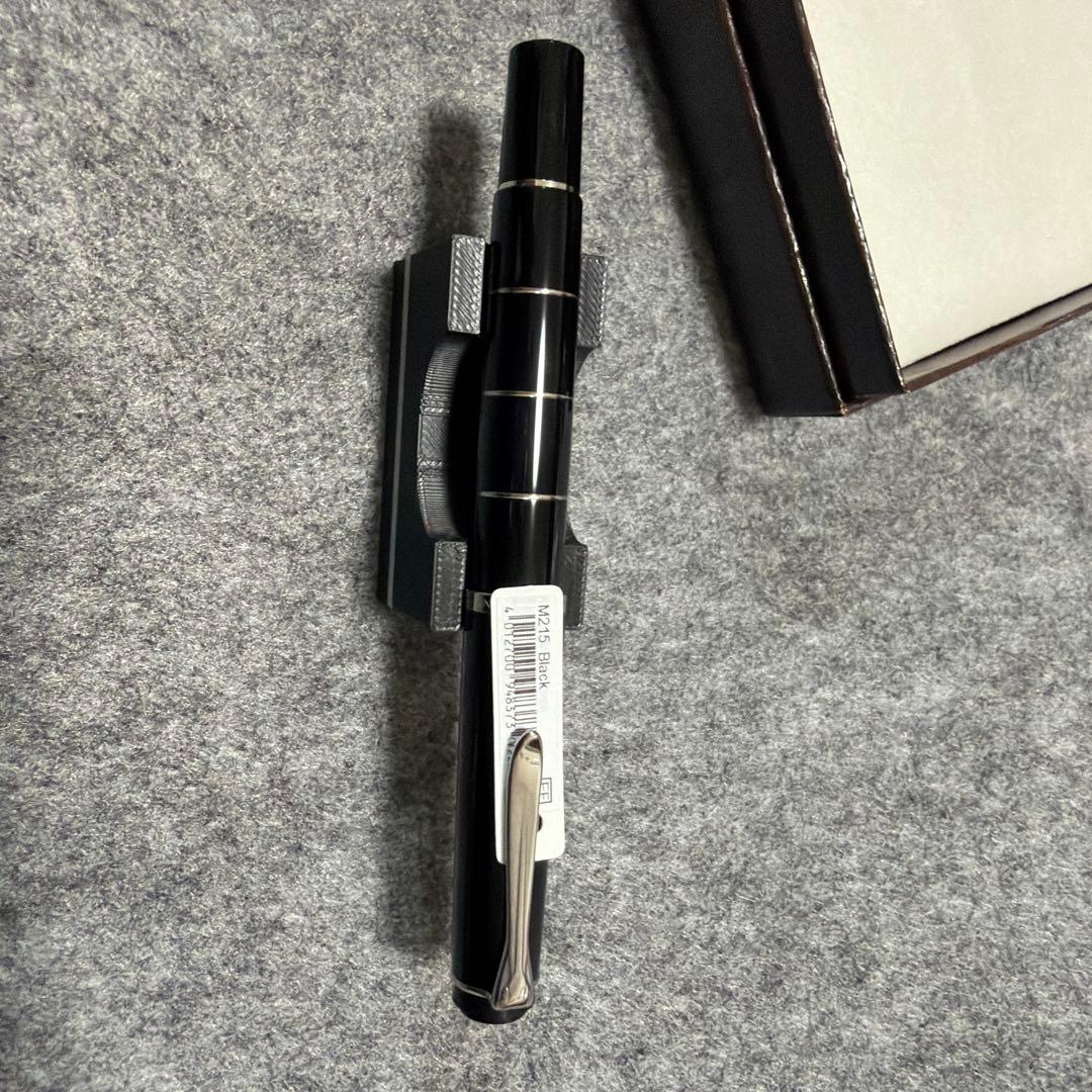 レア☆新品未使用 ペリカン M215 トラディショナルブラック ニブEF 極細☆