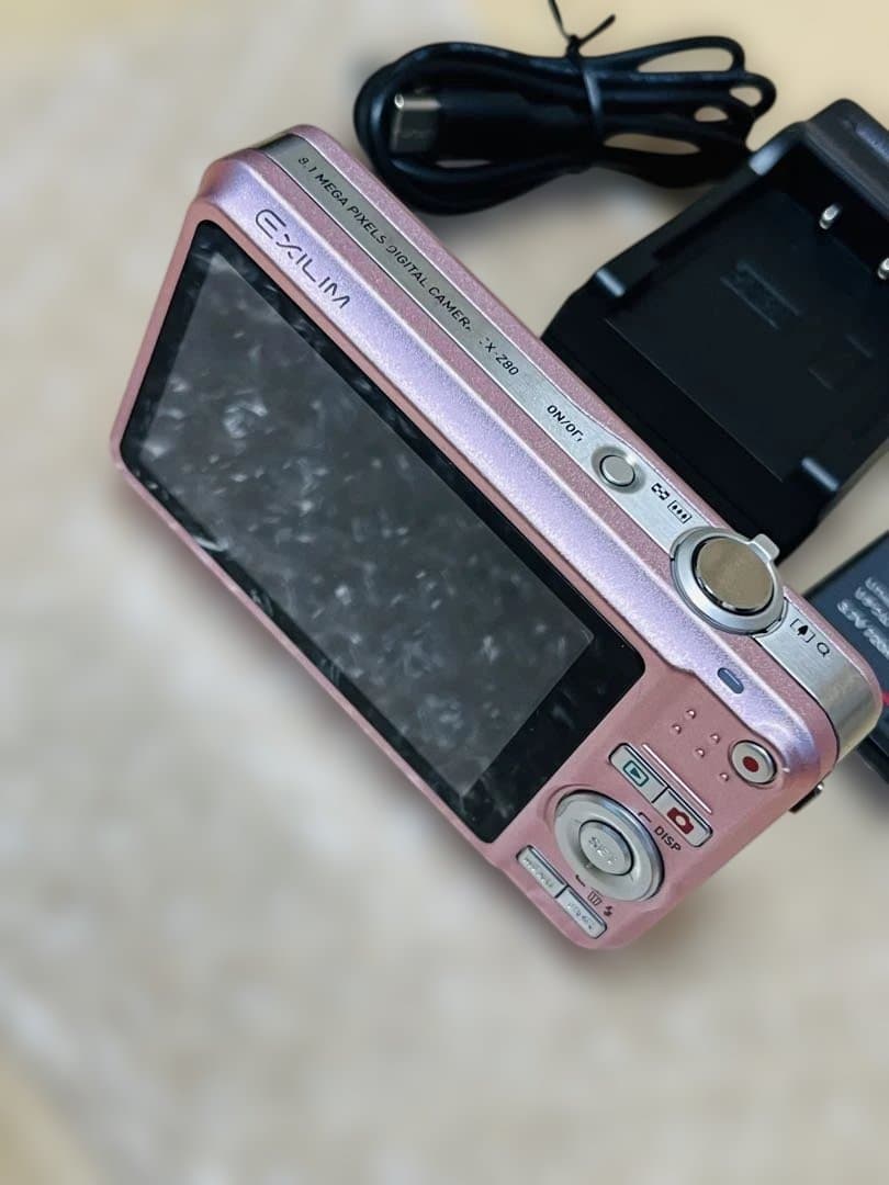 CASIO EXILIM 8.1 メガピクセル コンパクトデジカメEX-z80