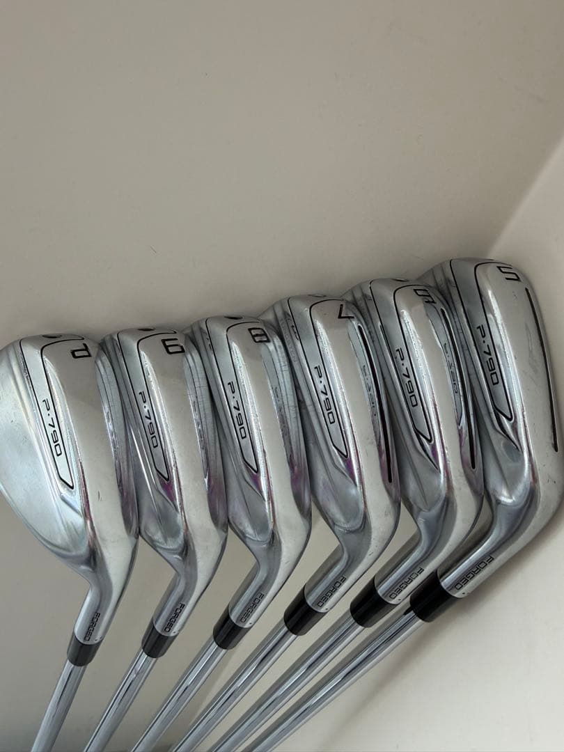 人気モデル！テーラーメイド　P790 アイアン　5〜P DG120s