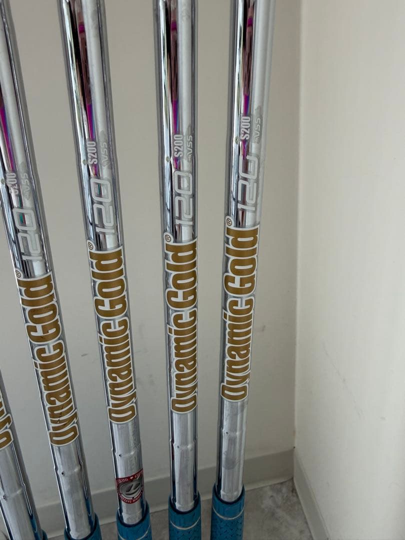 人気モデル！テーラーメイド　P790 アイアン　5〜P DG120s