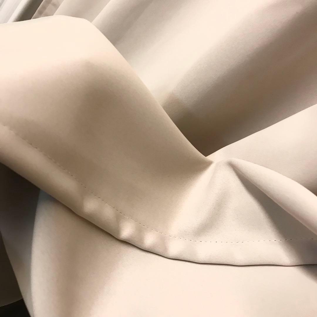 遮光カーテン　幅150cm×丈230cm2枚　アイボリー