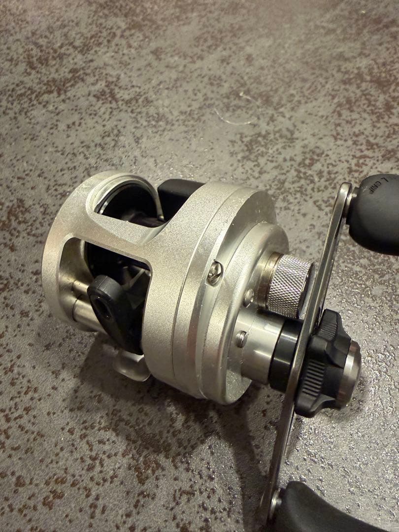 SHIMANO 12カルカッタ 101