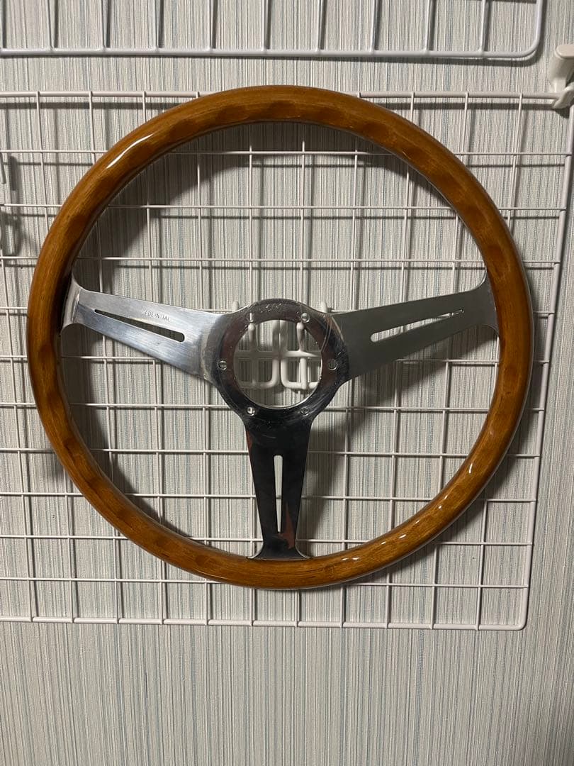 値下げ【NARDI】ナルディ クラシック ウッドステアリング 36Φ 箱あり