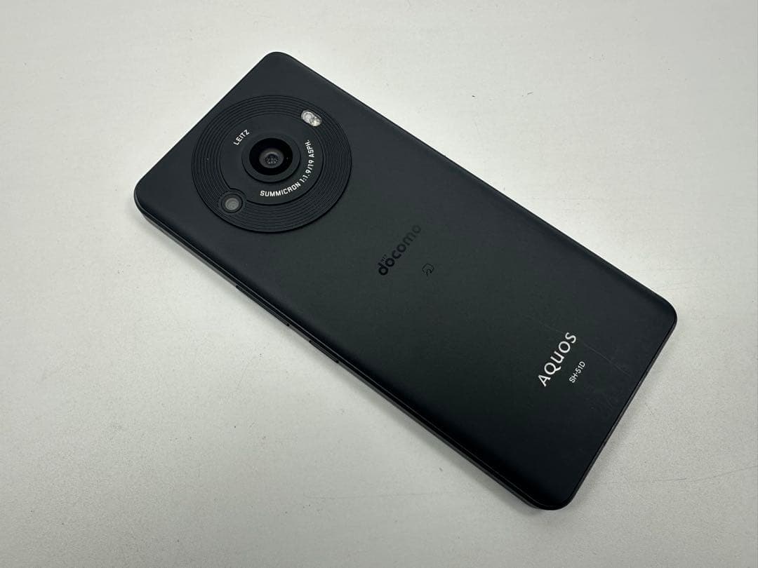 美品 Aquos R8 pro docomo 256gb 画面不良なし