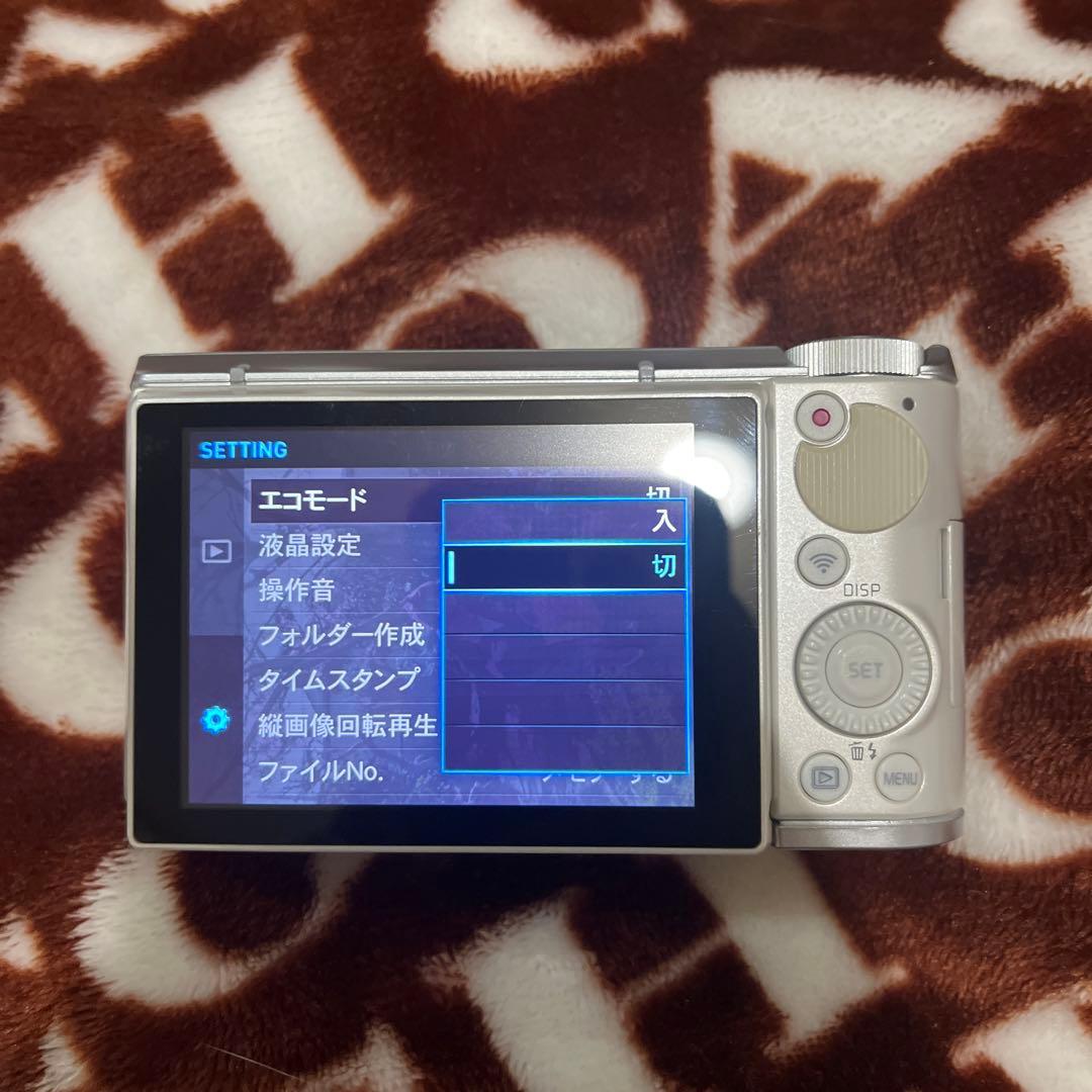 【中古】(非常に良い)CASIO デジカメEXILIM EX-ZR3200VP