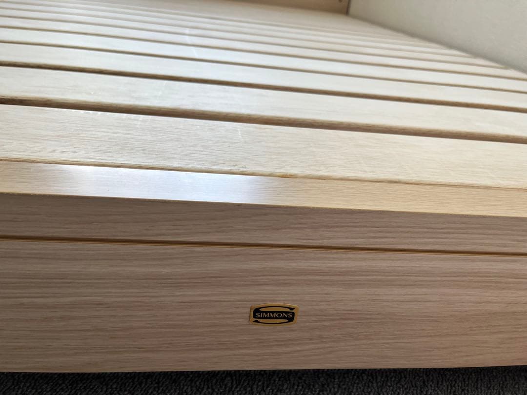 シモンズ　セミダブル　ベットフレーム