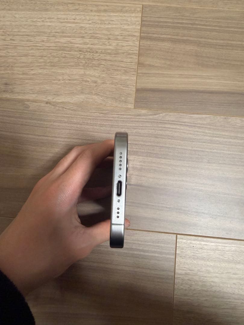 iPhone15Pro 128GB ナチュラルチタニウム SIMフリー