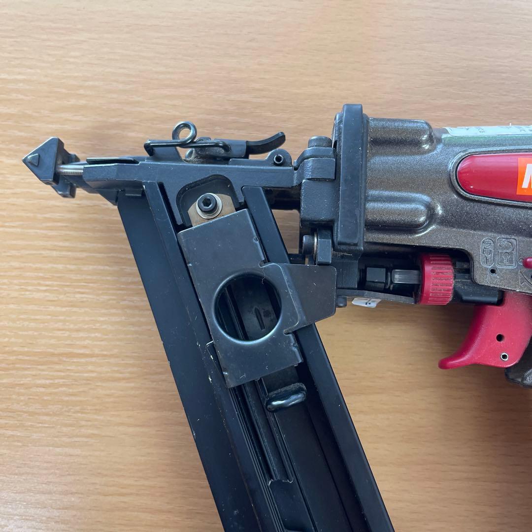 MAX マックス ブラットネイラ 高圧 中古品