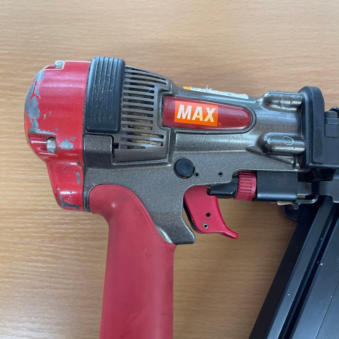 MAX マックス ブラットネイラ 高圧 中古品