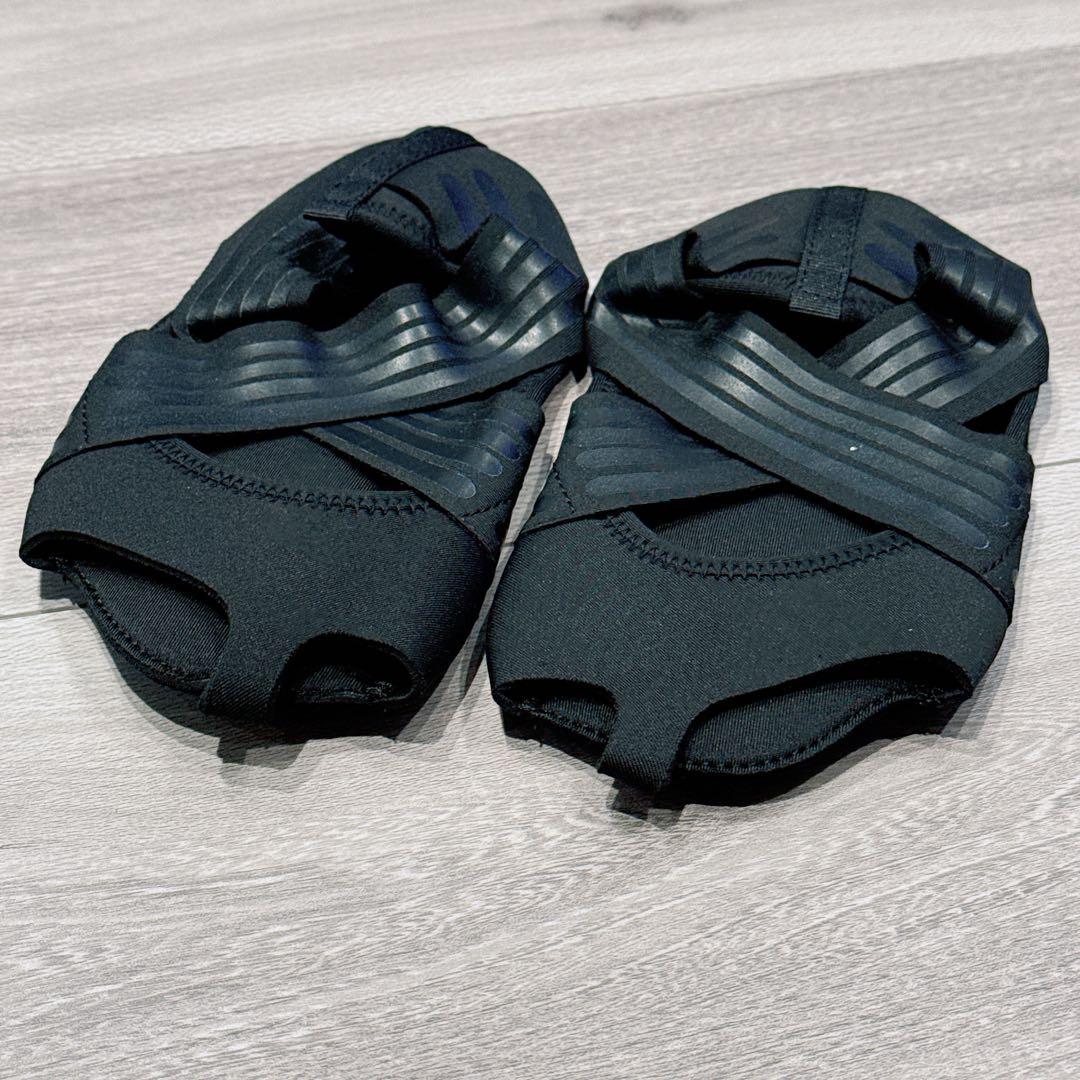 〆ペア ヨガシューズ 女性用靴下の特徴 ヨガソックス 女性の靴下 ハーフトゥ