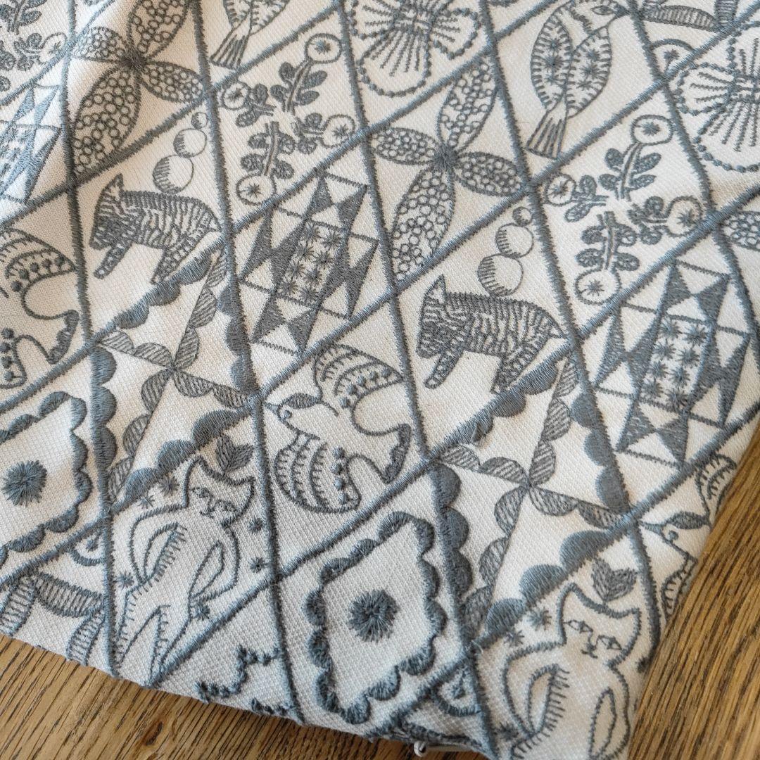 ミナペルホネン　クッションカバー　リメイク品　ハンドメイド　USED