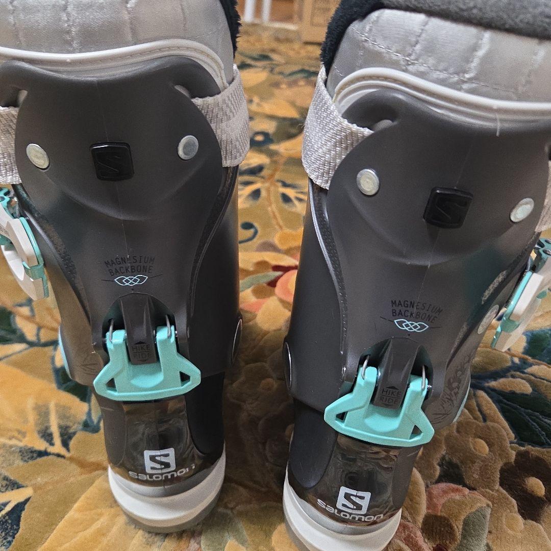 Salomon スキーブーツ　サロモン