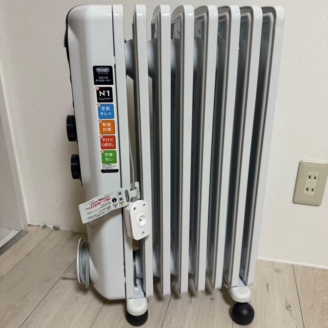 DeLonghi デロンギ　オイルヒーター RHJ35M0812-DG