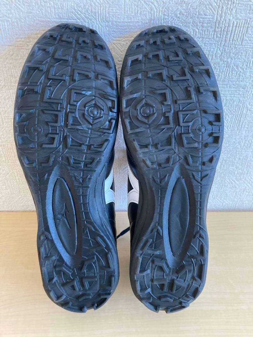 hiro様（美品、試し履きのみ使用）ミズノ　モレリアTF 27cm