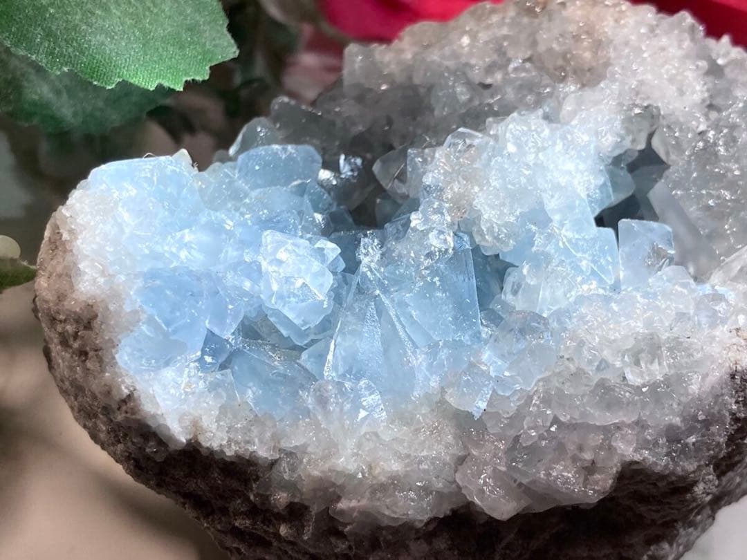 天使の石໒꒱✨　セレスタイト　天青石　クラスター　原石　ラフストーン