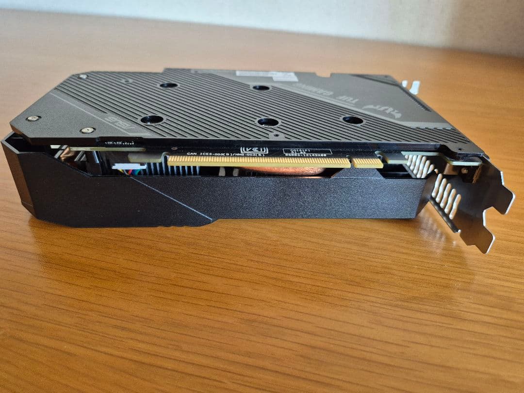 グラフィックボード・グラボ・ビデオカード ASUS TUF-GTX1650-O4GD6-GAMING