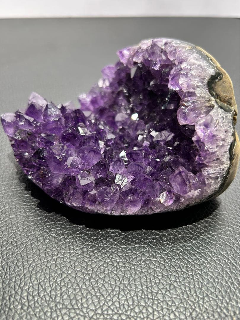 ウルグアイ産 アメジストクラスター 高品質AAA 浄化 天然石 縦横自立可能
