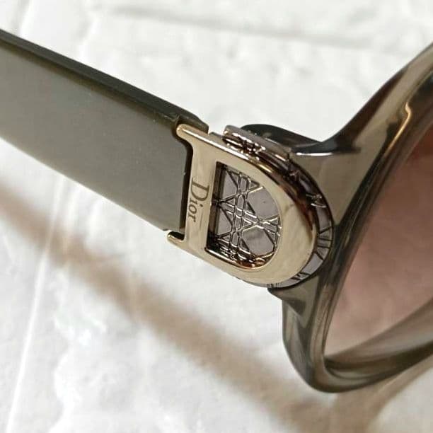 588 クリスチャンディオール サングラス DIOR1 ダークブラウン イタリア