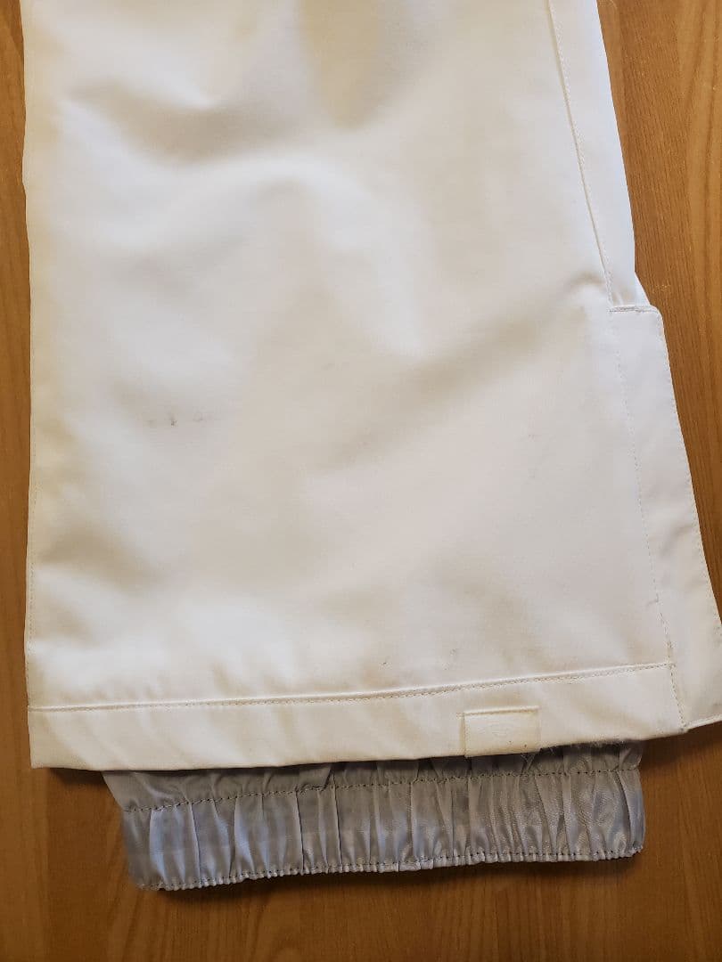 ROXY スノーボードウェア　レディース　 上下セット ブラック/ホワイト