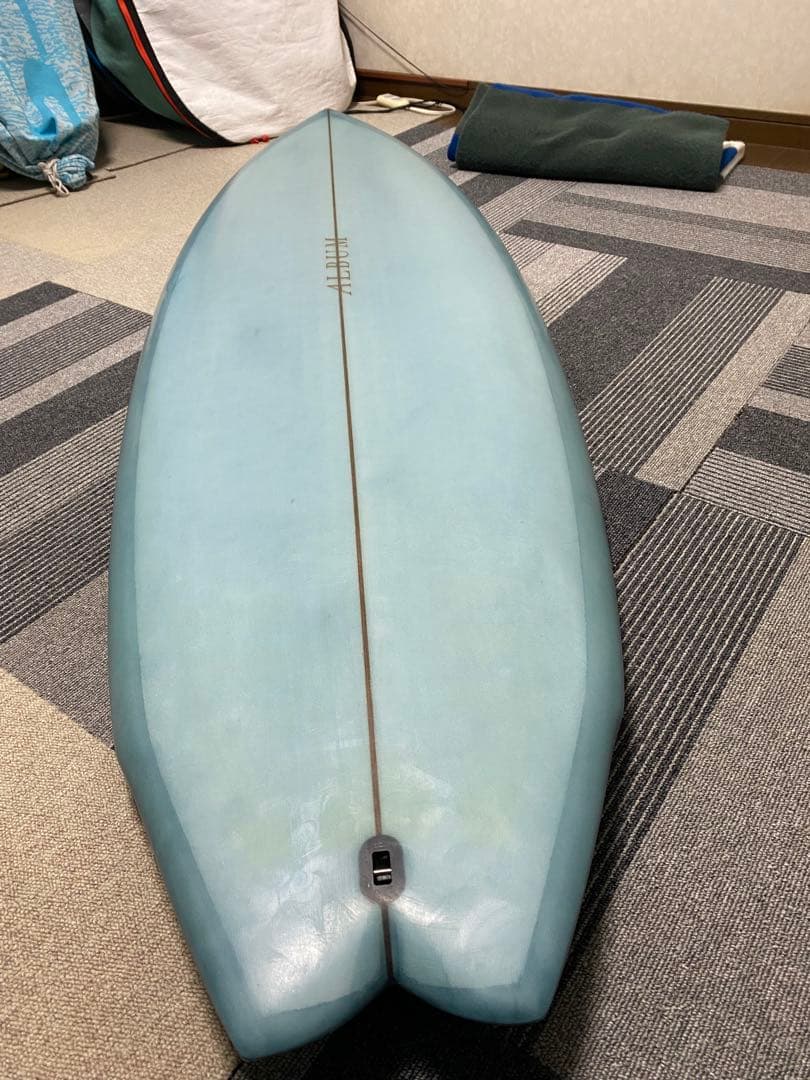 ALBUM surfboard Twins man 手渡し