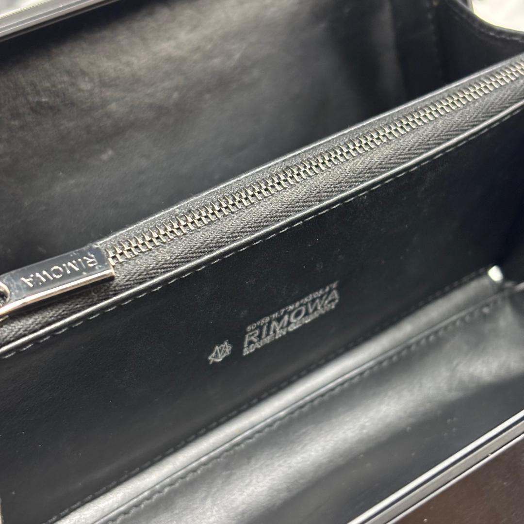 状態良【リモワ本物】ショルダーバッグ/ポリカボネート/ブラック/仕切りあり