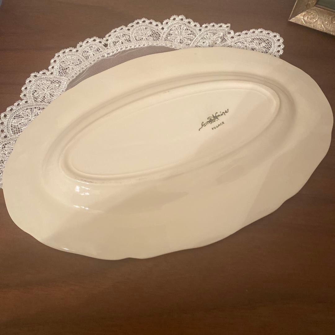 サルグミンヌ　ラヴィエ　フランス　アンティーク　花リム　蚤の市