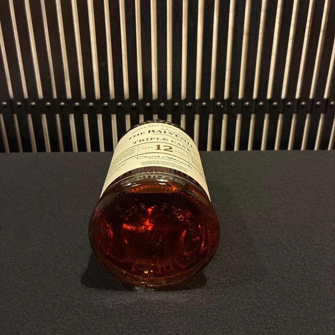 ‪古酒 ヴァルベニー 12年 スコッチ トリプルカスク 箱入り（新品未開封）