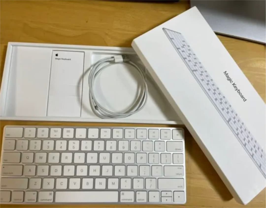 【付属品充実！】iMac 2019 21.5 Retina 4K corei5