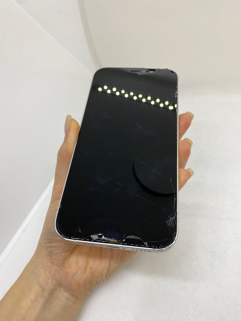 ジャンク品 Iphone 12 256GB Sim フリー　35555