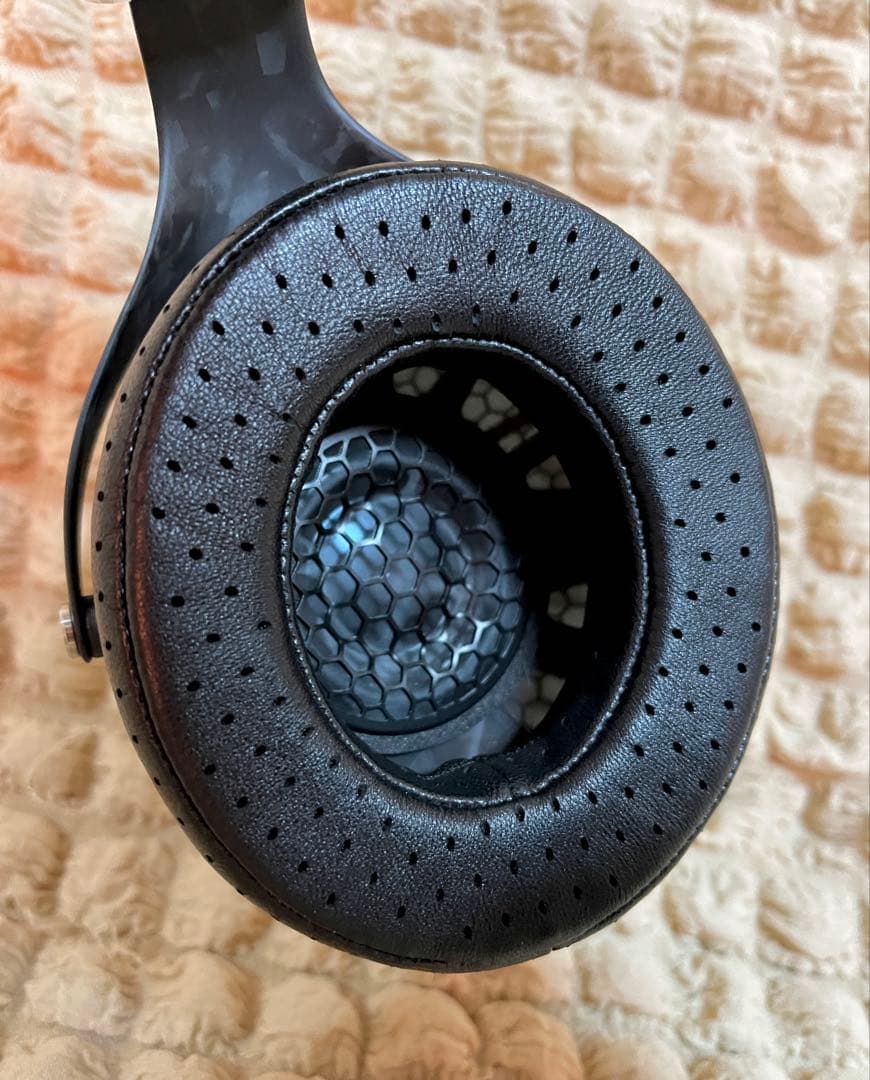 Focal Utopia SG 付属品あり 非喫煙