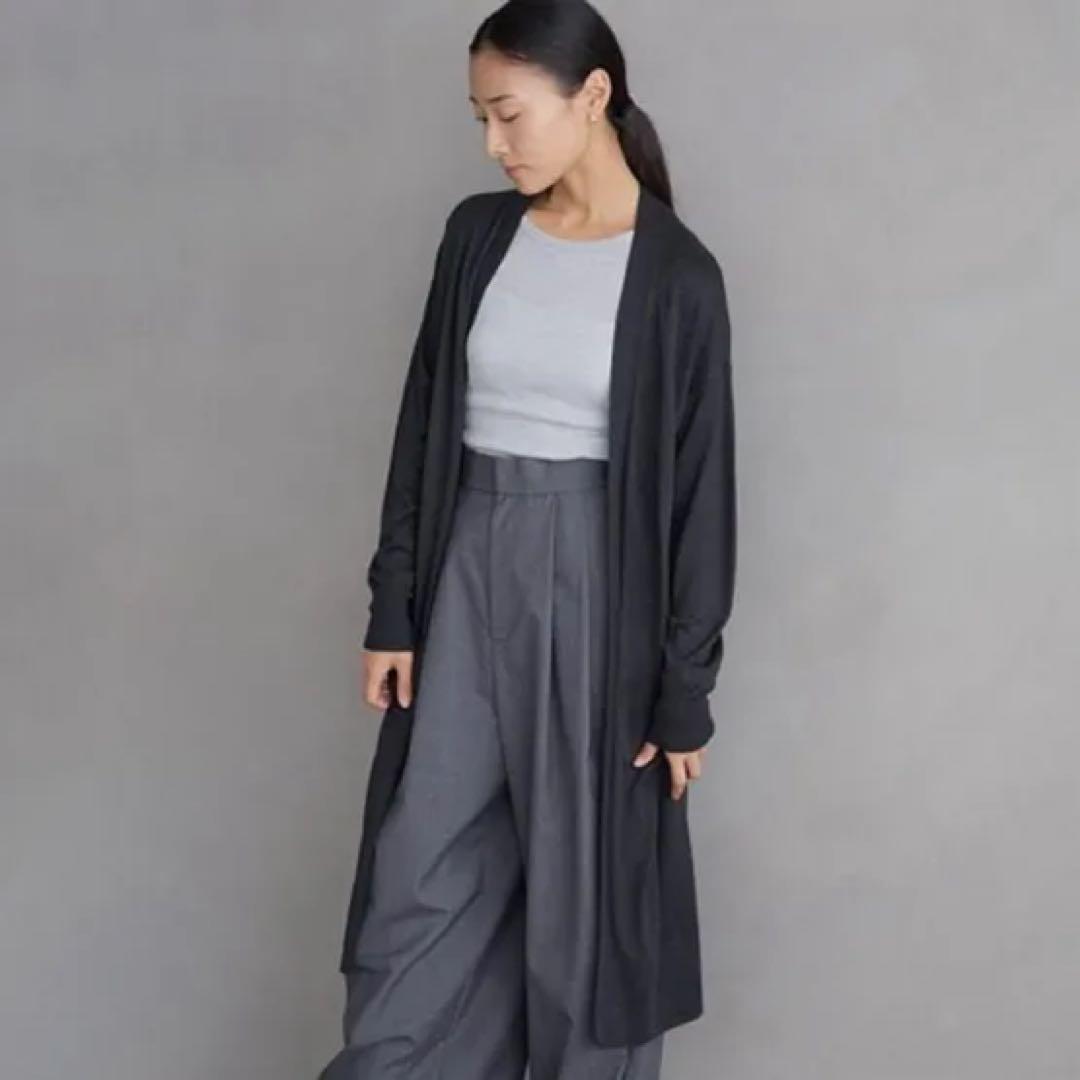 【未使用】ドレスハーセルフ　ロングカーディガン　シルク　チャコールグレー　M〜L