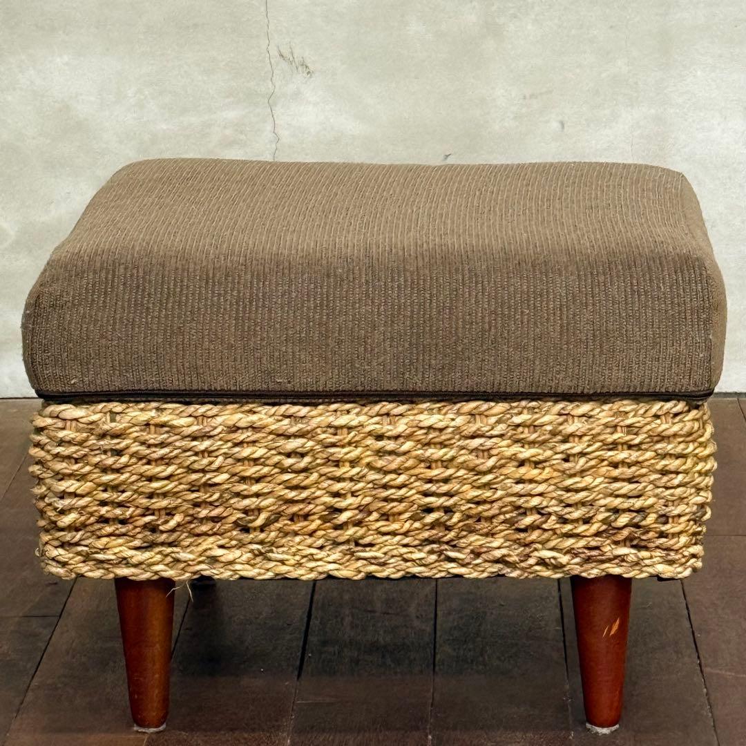 H17C16c ウォーターヒヤシンス オットマン