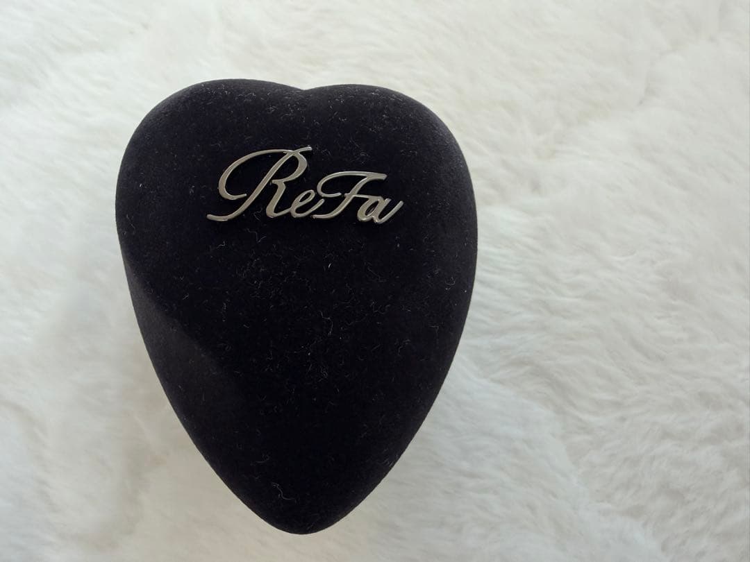 リファ　銀座限定　ベルベットハートブラシ　黒
