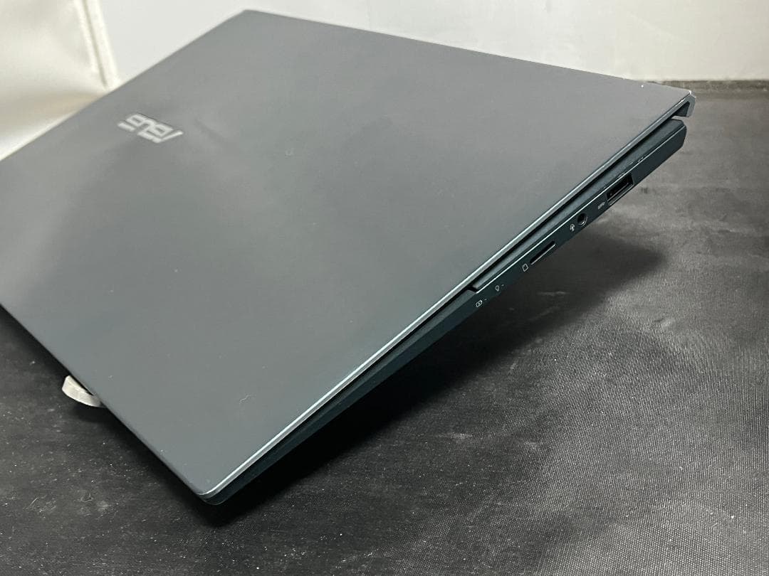 2画面 ASUS ZenBook UX482E 11世代i5