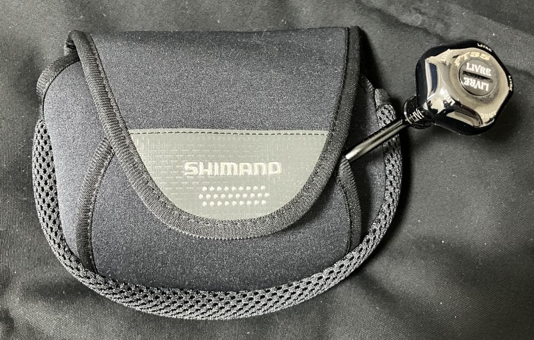 ☆新品シマノ25エクスセンスC3000MHG・リブレチタンノブ・ケース付