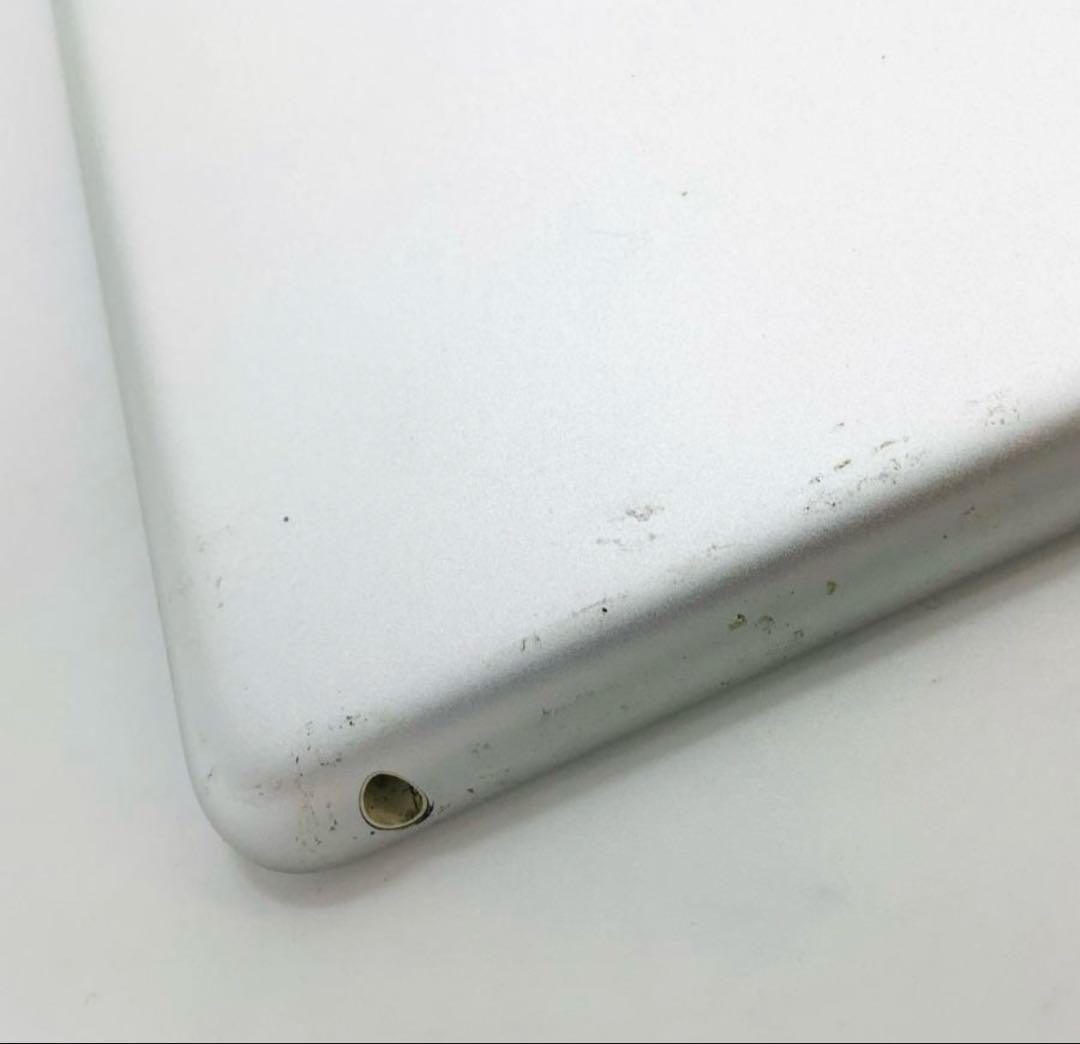 ipad　第6世代　32GB　wi-fi　シルバー