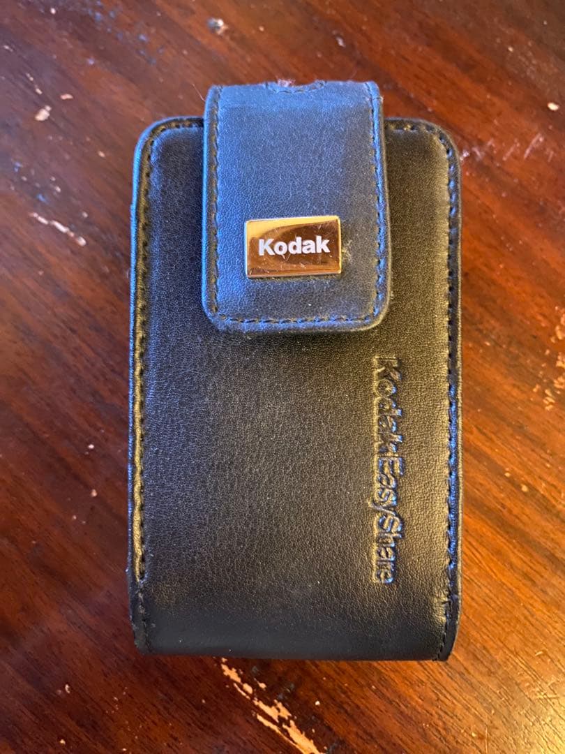 Kodak Dual Lens デジタルカメラ　V570