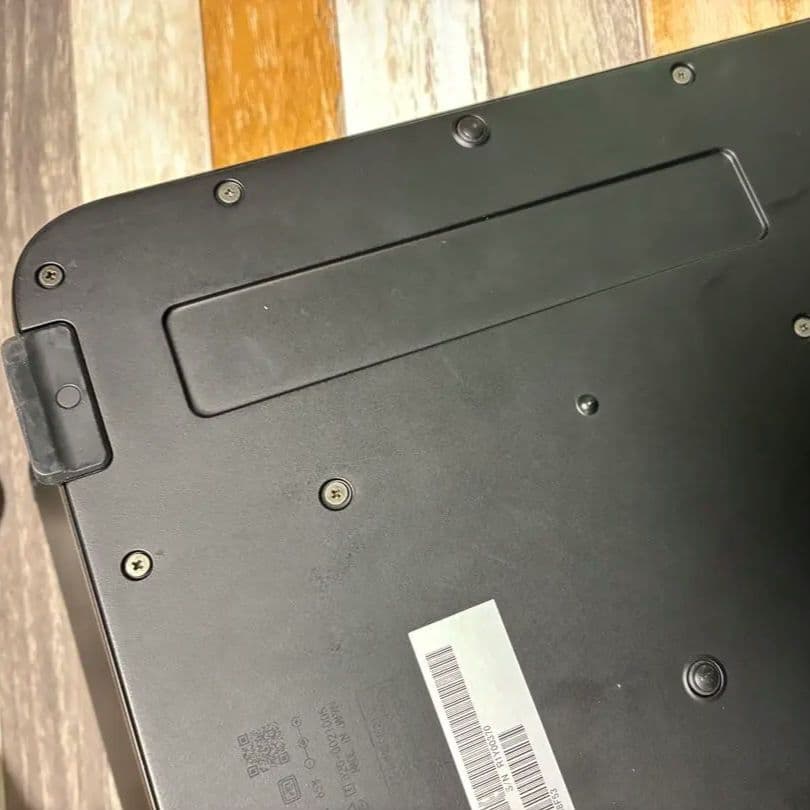 Win11搭載 FUJITSU arrows Q7311/FE キーボード付