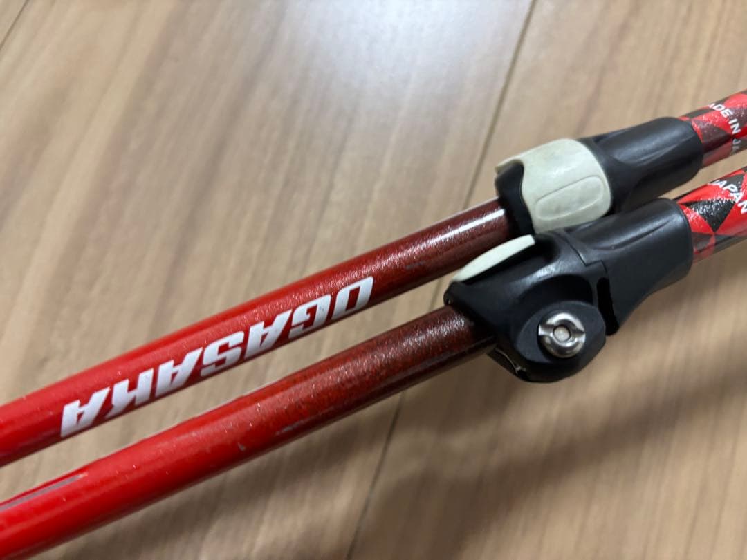 ★お洒落★オガサカ スキーポール ストック 収縮ポール　調整可能　デモ　技術
