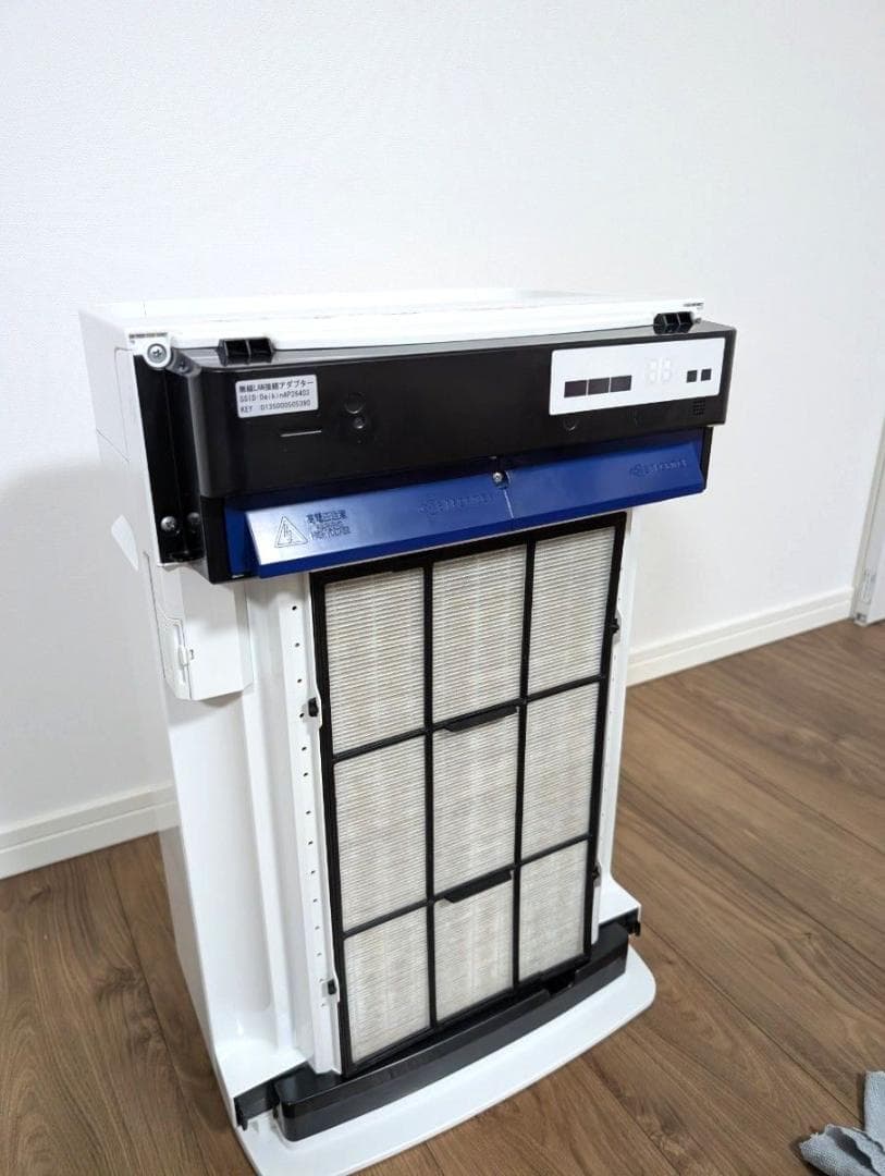 【美品】ダイキン 加湿空気清浄機 ACK70V-W ハイグレード機 ストリーマ